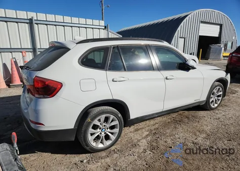2013 BMW X1 xDrive28I z USA, uszkodzony, nr VIN WBAVL1C51DVR82296